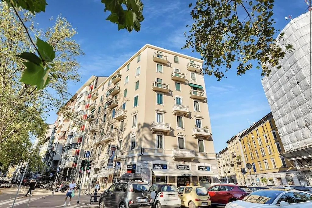 Appartamento Romagna 2 - Affitti Brevi Italia Milan Italie