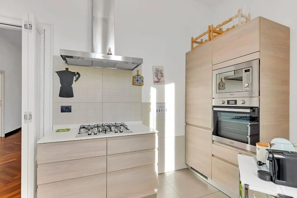 Appartamento Romagna 2 - Affitti Brevi Italia Milan Italy