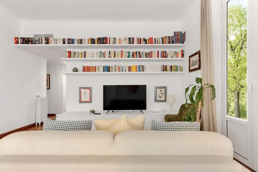 Appartamento Romagna 2 - Affitti Brevi Italia Milan Apartment